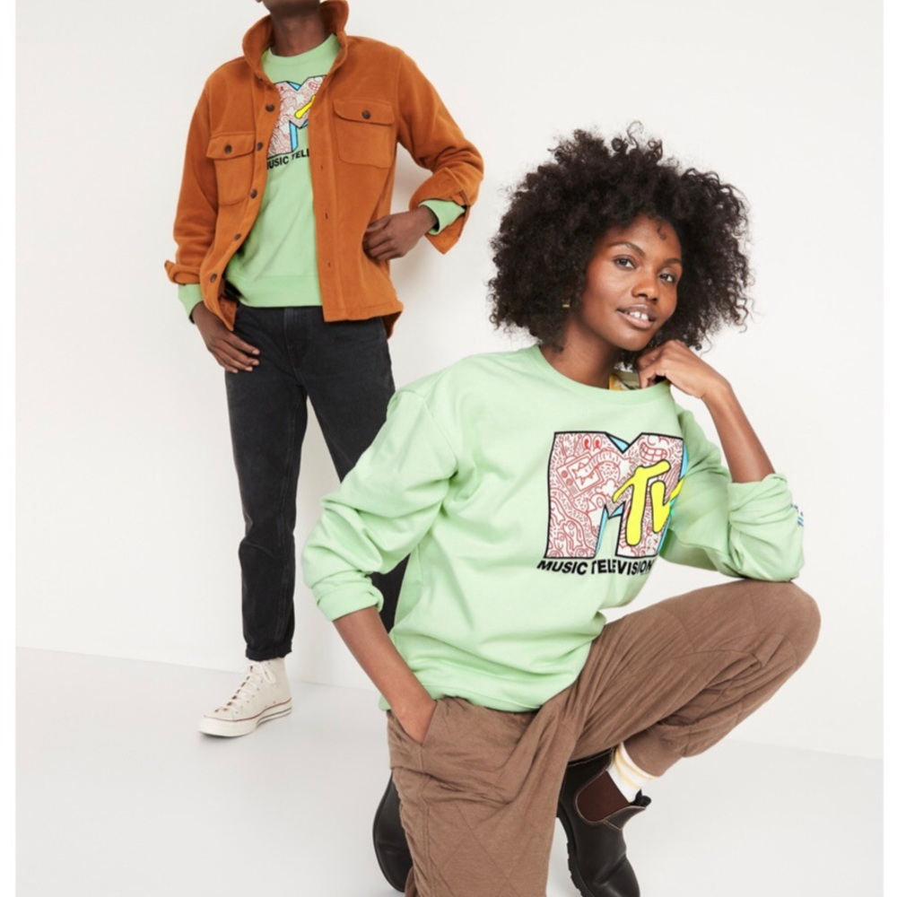 MTV Logo Sweatshirt in Light Green